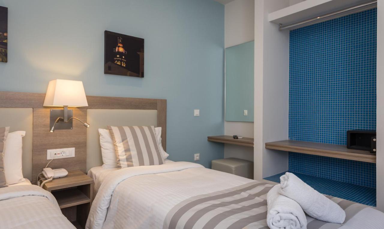 Acharavi Hotel 4*