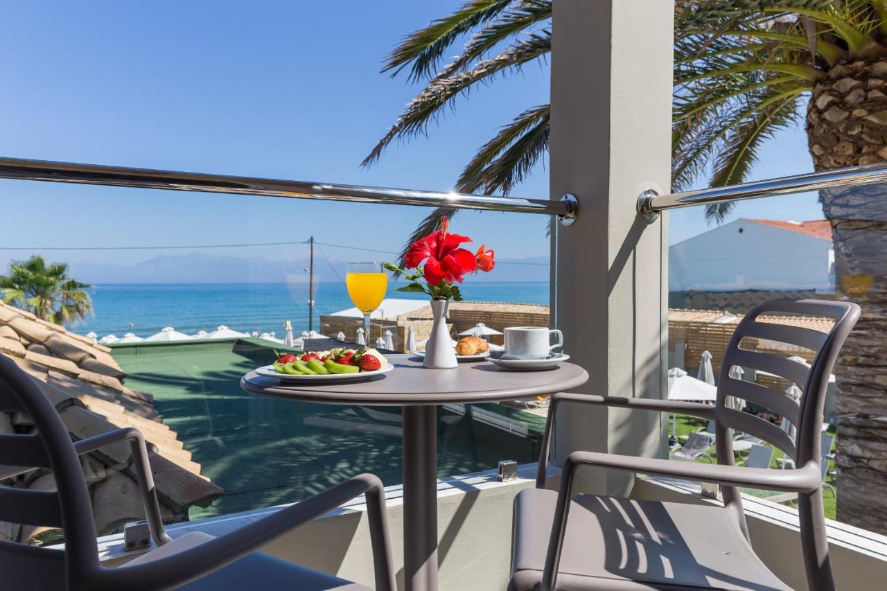 Acharavi Otel 4*